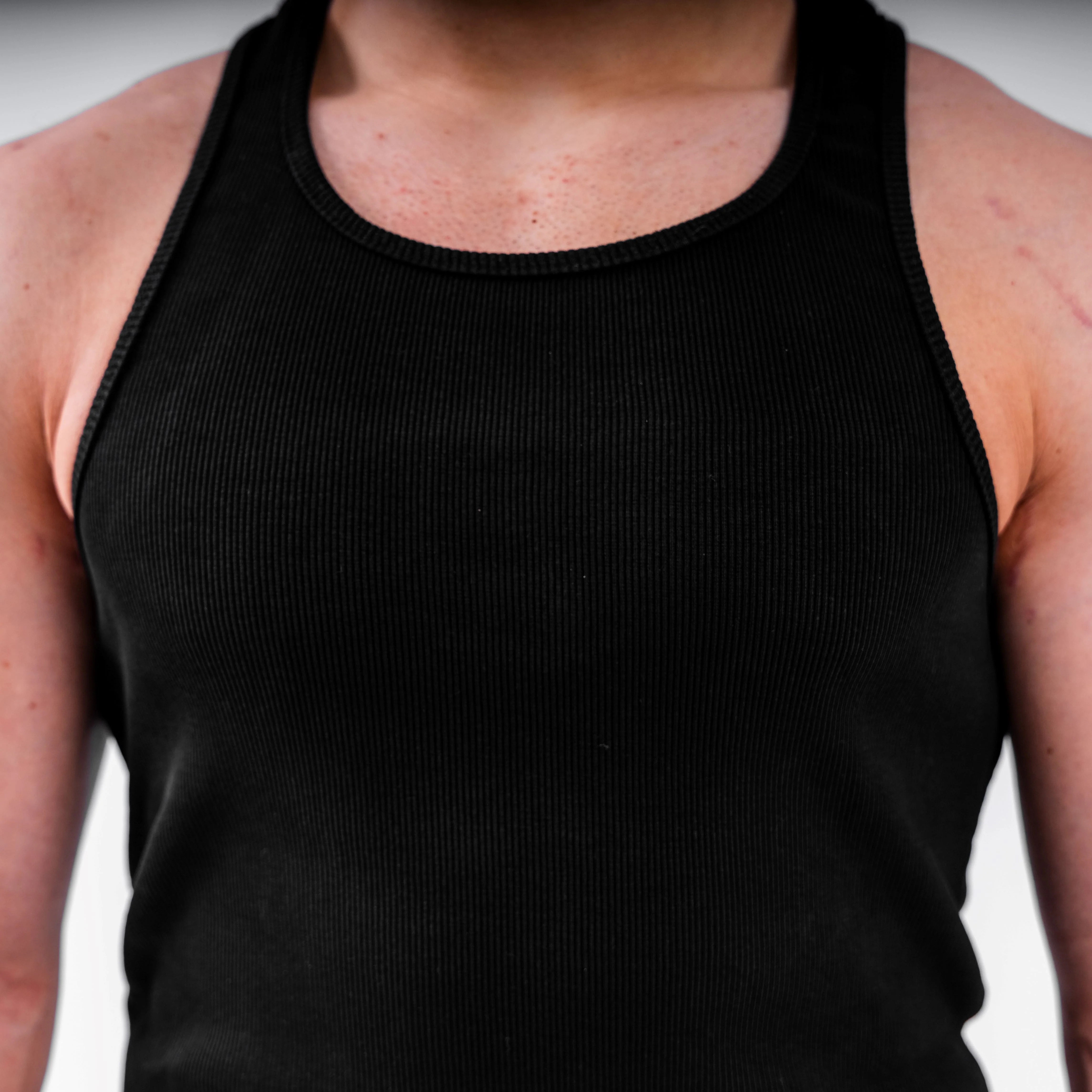 EVOLVE® BLACK RIBBED TANK - Image 4