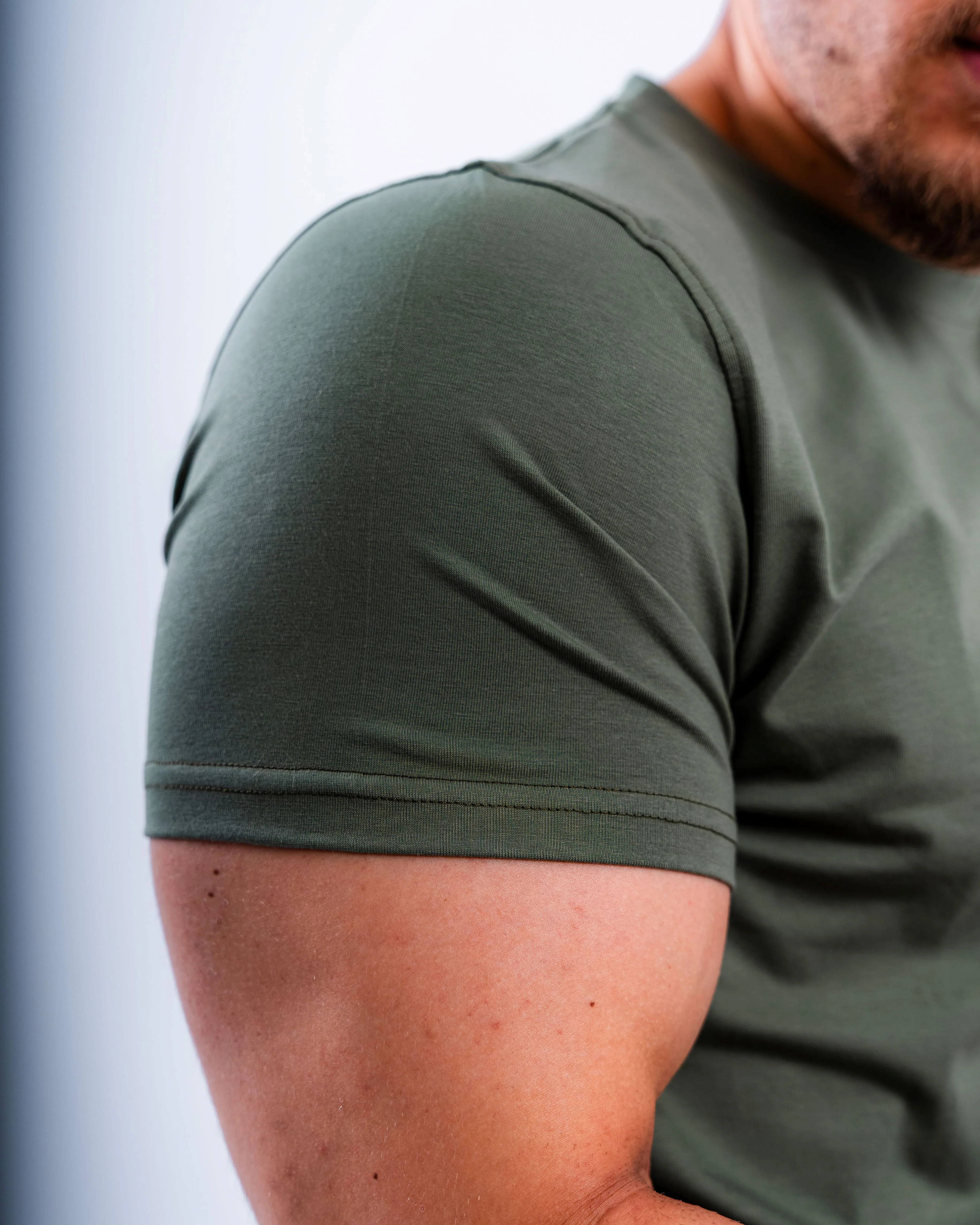 EVOLVE® OLIVE MUSCLE TEE - Image 4